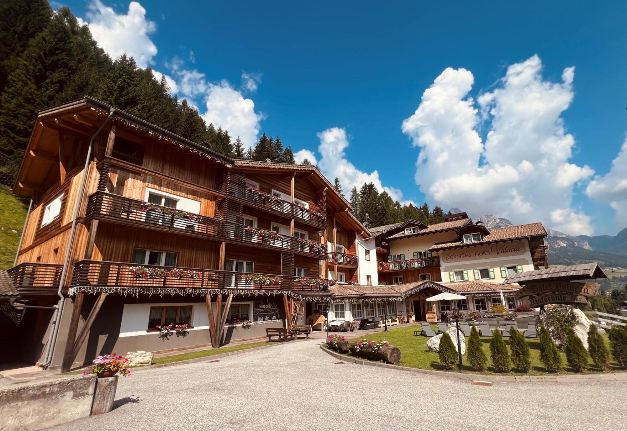 Valacia Hotel