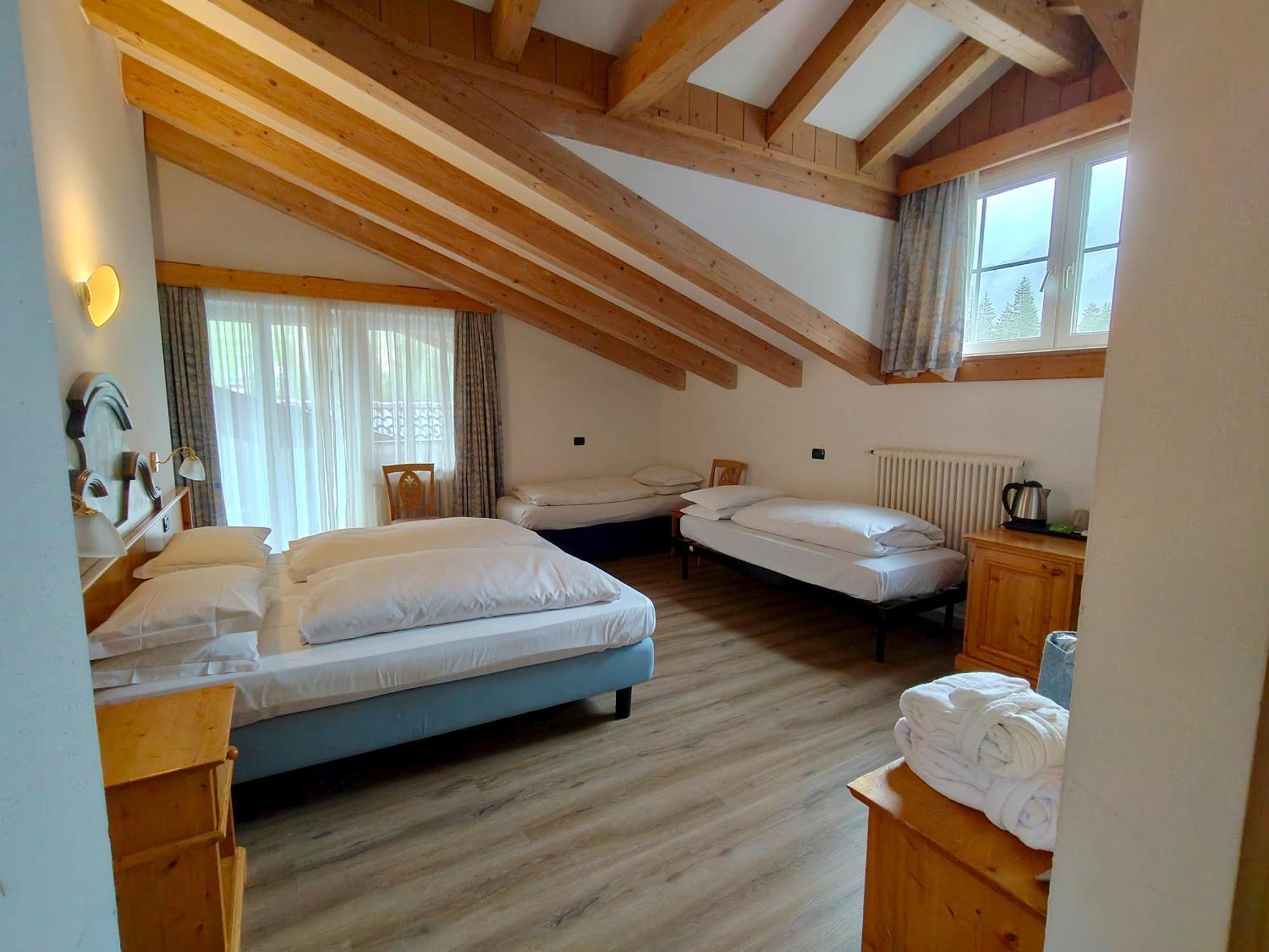 Valacia Hotel