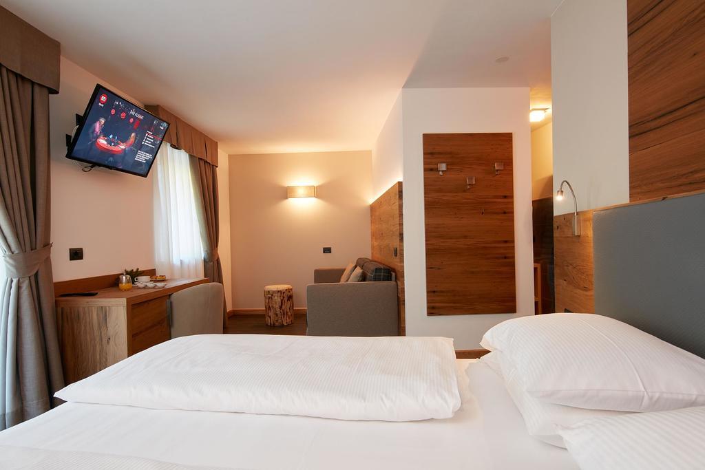 Valacia 4* Pozza di Fassa