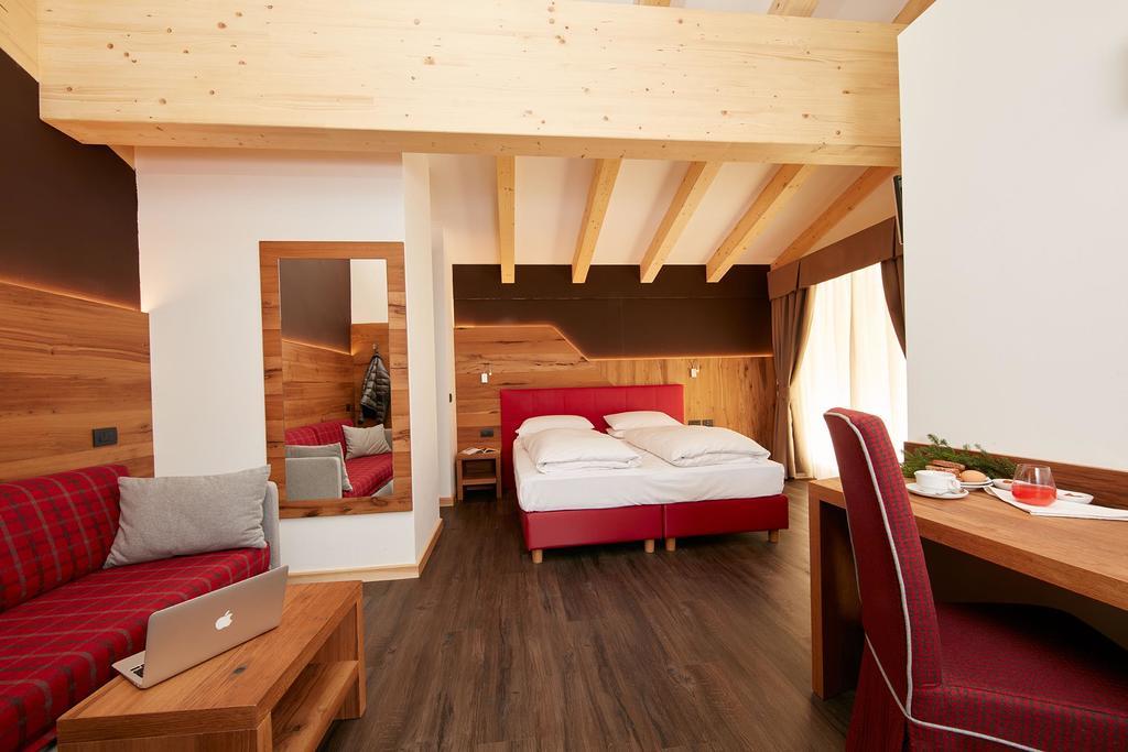 Valacia Hotel