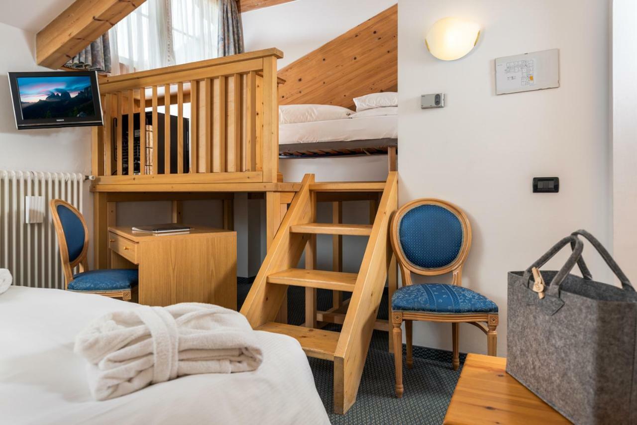 Valacia Hotel Pozza di Fassa